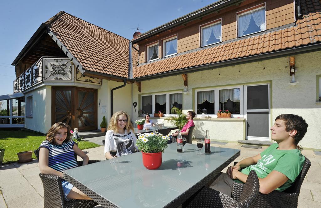 Pension Fohrenberg Ewattingen Екстер'єр фото